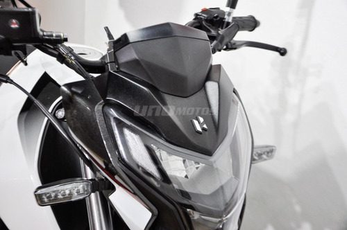 Imagen 19 de 21 de Moto Hero Hunk 160r Tenemos Test Drive