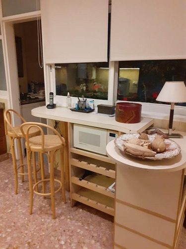 Departamento Tipo Piso Cuatro Ambientes Con Cochera A La Venta En Avellaneda Centro