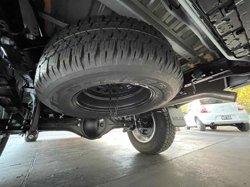 Toyota Hilux 2.8 Cd Srv 177cv 4x4 2020
