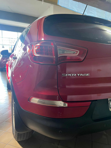 Imagen 6 de 16 de Kia Sportage 2011 2.0 Ex 2wd 163cv At
