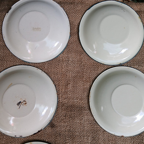 Plato Esmaltado Enlozado Llano 6 Unidades De Postre Usados Beige Liso (Usado)
