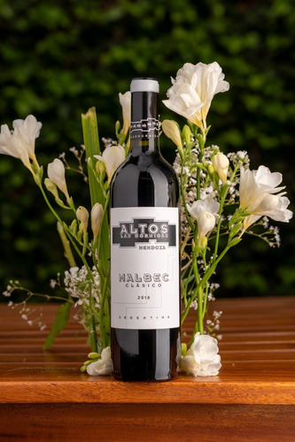 Imagen 5 de 5 de Vino Altos Las Hormigas Clásico Malbec - Caja 6 X 750ml