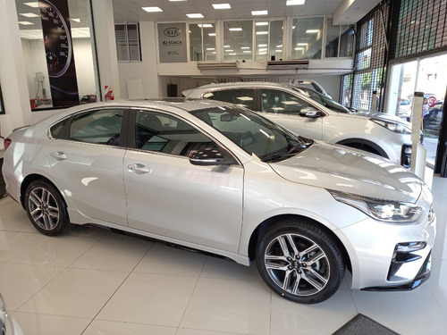 Kia Cerato Gt Line Sx 2.0 At 6 153cv My 2020