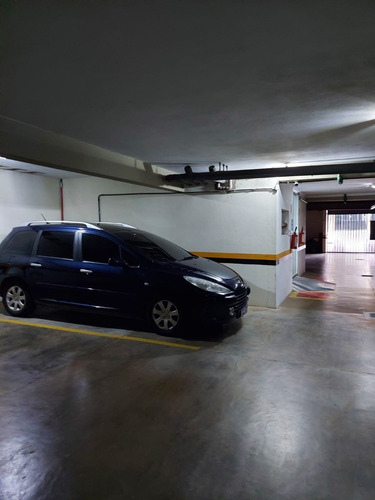 Imagem 2 de 27 de Excelente Apto Com 1 Amplo Quarto, Terraço, Excelente Sala, Boa Cozinha, Linda Vista, Boa Garagem Coberta, Excelente Localização $ 210.000,00