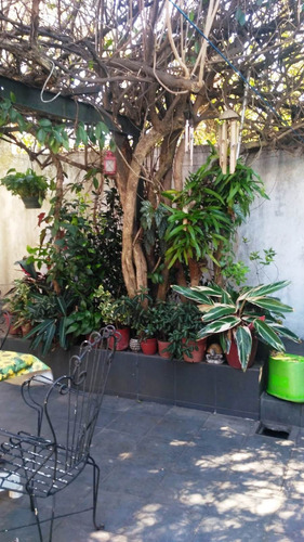 Casa 3 Dormitorios, Fondo, Garage En Capurro