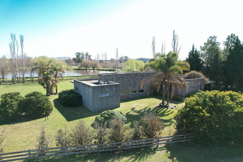 Casa En B° Privado Chacras De La Cruz