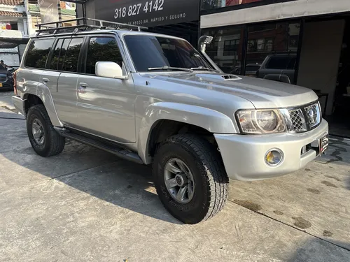 Nissan Patrol Grx At 3000cc Td 5p