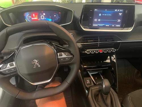 Peugeot 208 1.6 Feline Tiptronic 2020