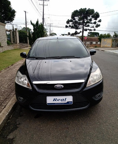 Ford Focus Sedan Automatic