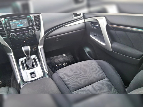 Mitsubishi Montero Sport 3.0 V6 4x2