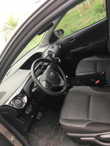 Toyota Etios 2019 1.5 X Plus 16v Aut. 4p