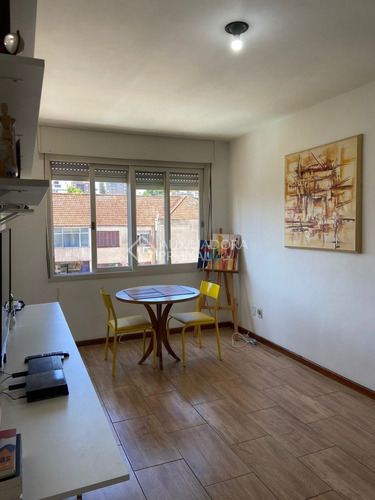 Imagem 2 de 14 de Apartamento - Petropolis - Ref: 352662 - V-352662