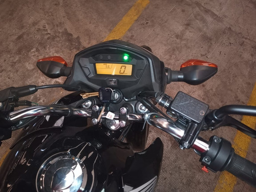 Honda New Titan 2020 53km (único Dueño)