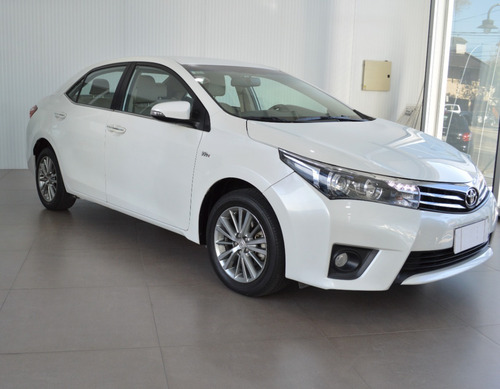 Imagen 4 de 15 de Toyota Corolla Se-g 1.8 Cvt 2016 Blanco Nafta / Lesbleus