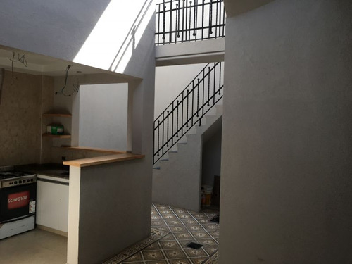 Casa En Venta En Mataderos Residencial