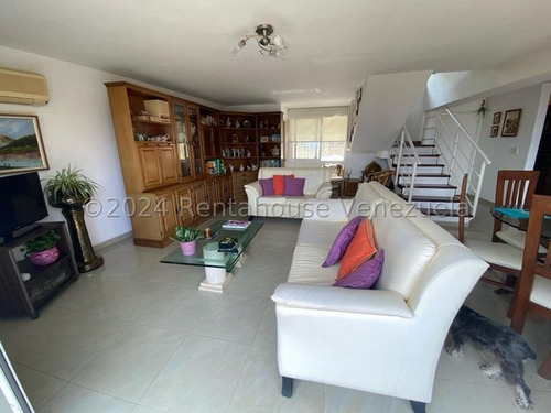 Loma Linda Townhouse En Venta Mls 25-7996. Beatriz Pacheco