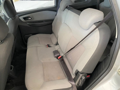 Imagem 14 de 17 de Chevrolet Spin 1.8 Ltz 8v Automático 2016