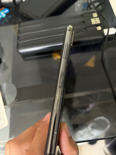 Iphone Xs 64 Gb Gris Espacial (no Sirve El Face Id, Tiene La Tapa Trasera Rota En Un 85%) Gris Oscuro