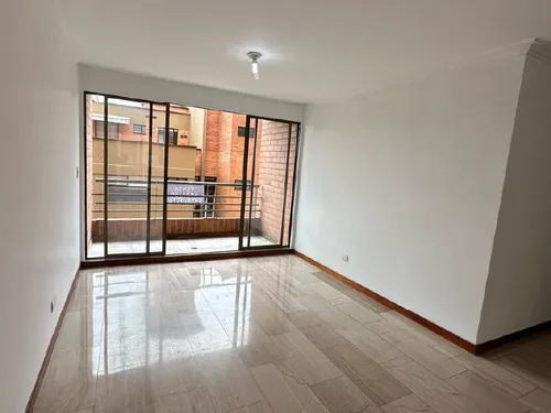 Apartamento En Venta En Conquistadores. Cod V776097