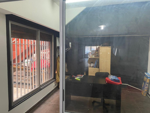Imagen 17 de 18 de Venta Local Deposito Comercial Con Vivienda En Villa Urquiza A Cuadras De Av Larralde.