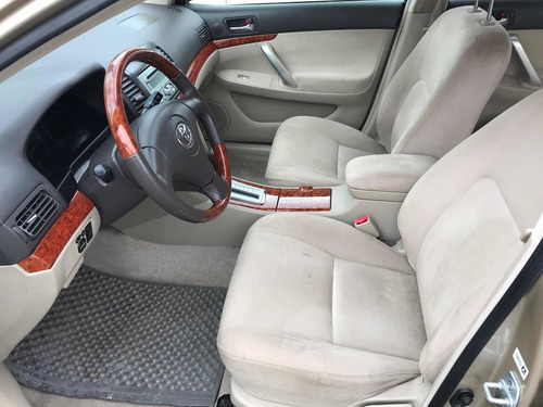 Imagen 7 de 10 de Toyota Premio 1.5 Automática