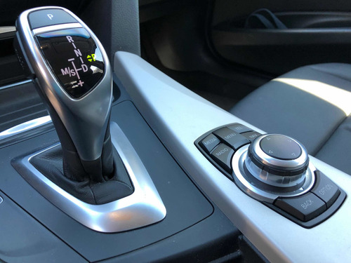 Imagem 13 de 15 de Bmw Serie 3 2015 2.0 Sport Active Flex Aut. 4p 184 Hp
