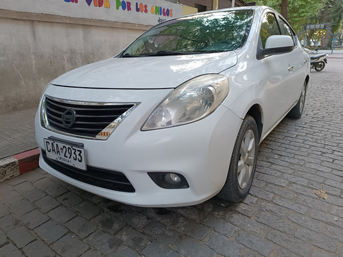 Nissan Versa 1.6 Advance 5vel Mt