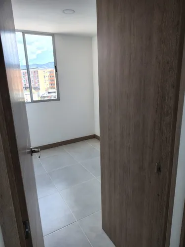 Se Vende Apartamento En La Ceja, Cr L' Orient.