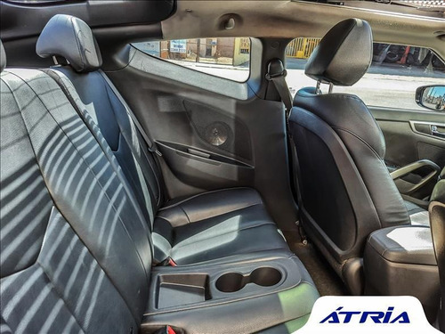 Imagem 6 de 9 de Hyundai Veloster 1.6 16v