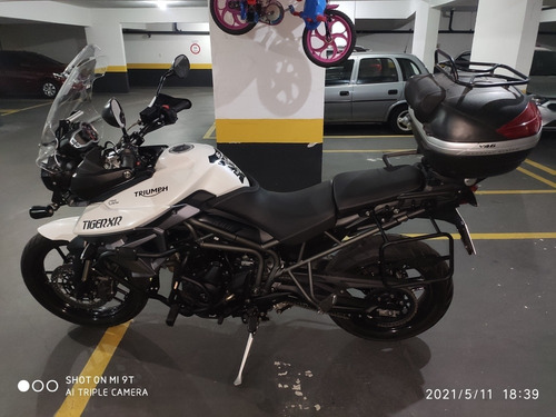 Thiumph 800 Xr