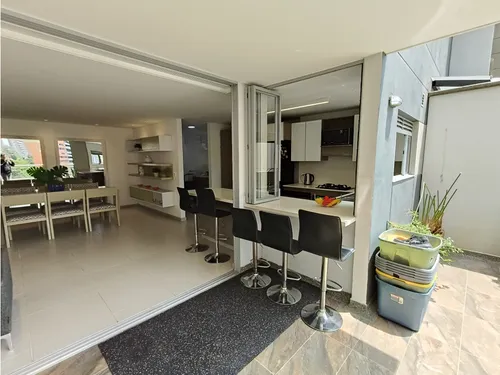 Arriendo Amoblado En Envigado Sector Loma Los Mesa