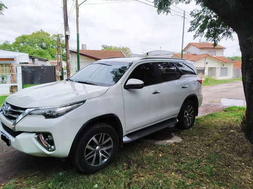 Toyota Hilux Sw4