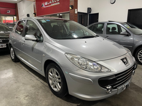 Imagen 3 de 15 de Peugeot 307 Xs 2011.