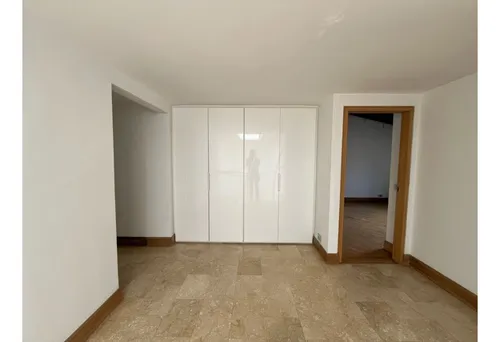 Casa Poblado-san Lucas 366mt2-4 Alcobas + Estudio-exclusiva Unidad