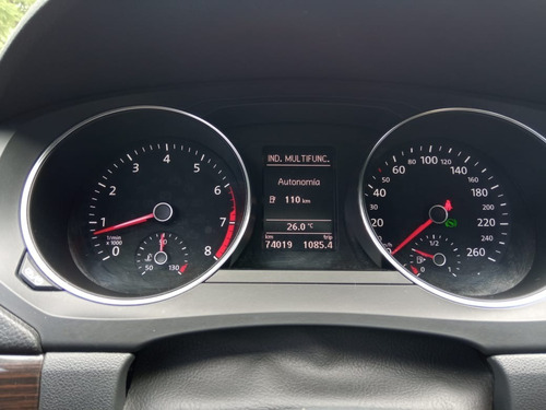 Volkswagen Vento 2.5 Luxury Triptonic