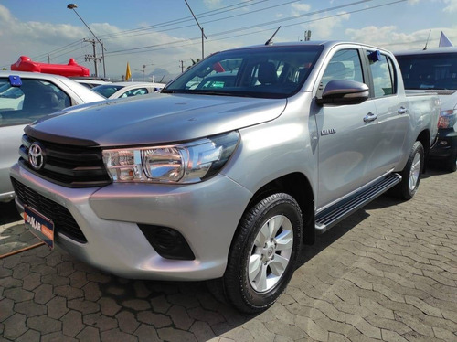 Imagem 3 de 10 de Toyota Hilux 2.8 Std 4x4 Cd 16v Diesel 4p Manual