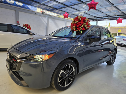 Mazda Mazda 2 2.0 Signature Hatchback At