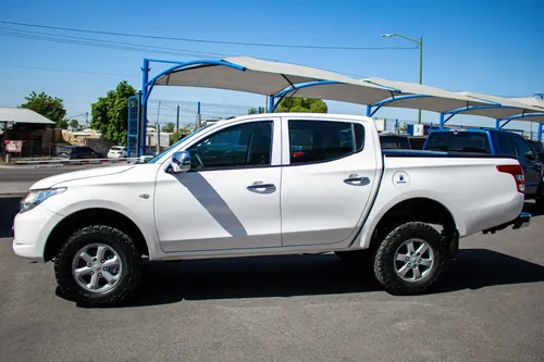 Mitsubishi L200 2.5 Di-d Cabina Doble 4x4 Mt