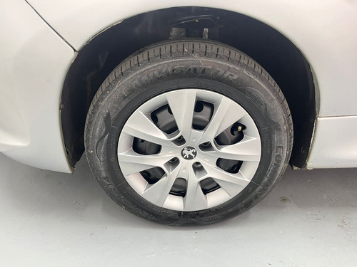 Peugeot 207 XR 1.4 Flex 8V 5p