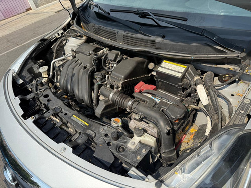 Nissan Versa 1.6 Exclusive L4 At