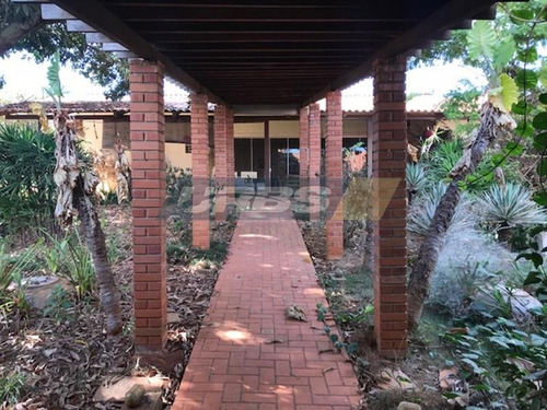 Chácara Com 6 Quartos À Venda, 11454 M² Por R$ 6.600.000 - Residencial Barravento - Goiânia/go - Ch0046