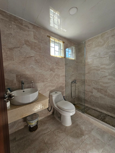 Se Vende Amplio Y Moderno Penthouse
