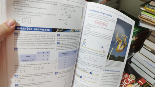 Física Ensino Médio Volume 1 -helou, Gualter Livro Professor (Usado)