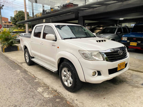 Toyota Hilux 2015 2.5 Imv 142 Hp 4x4