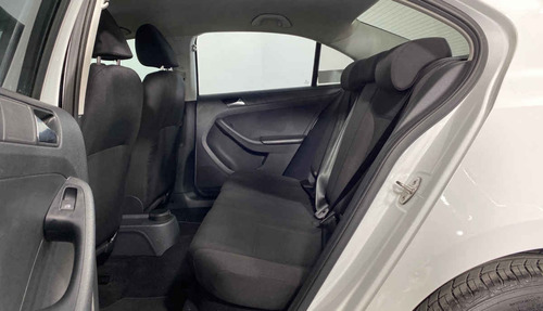 Imagen 10 de 15 de 121893 - Volkswagen Jetta 2015 Con Garantía