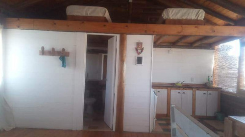 Imagen 19 de 30 de Alquiler Temporal 2 Cabañas Autosustentable B° Cerrado Con Seguridad-cabalango-piscina