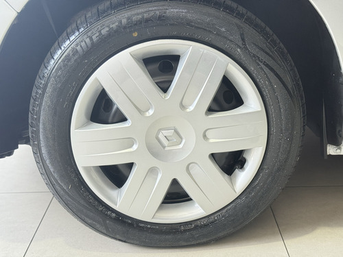 Renault Sandero 1.6 PRIVILÉGE 16V FLEX 4P MANUAL