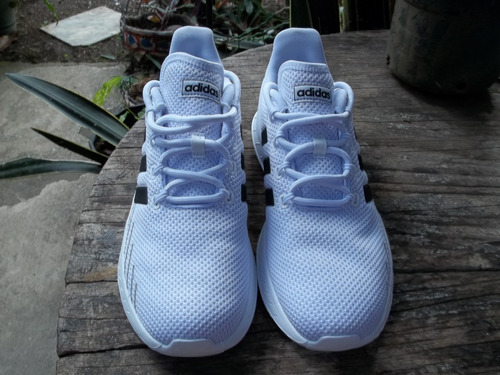 Imagen 4 de 5 de Tenis adidas