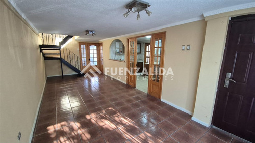 Casa En Arriendo De 4 Dorm. En Maipú