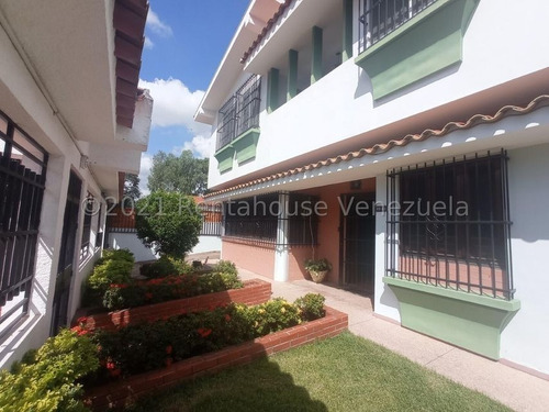 Imagen 3 de 30 de Gustavo Zavala Rentahouse 22-10212